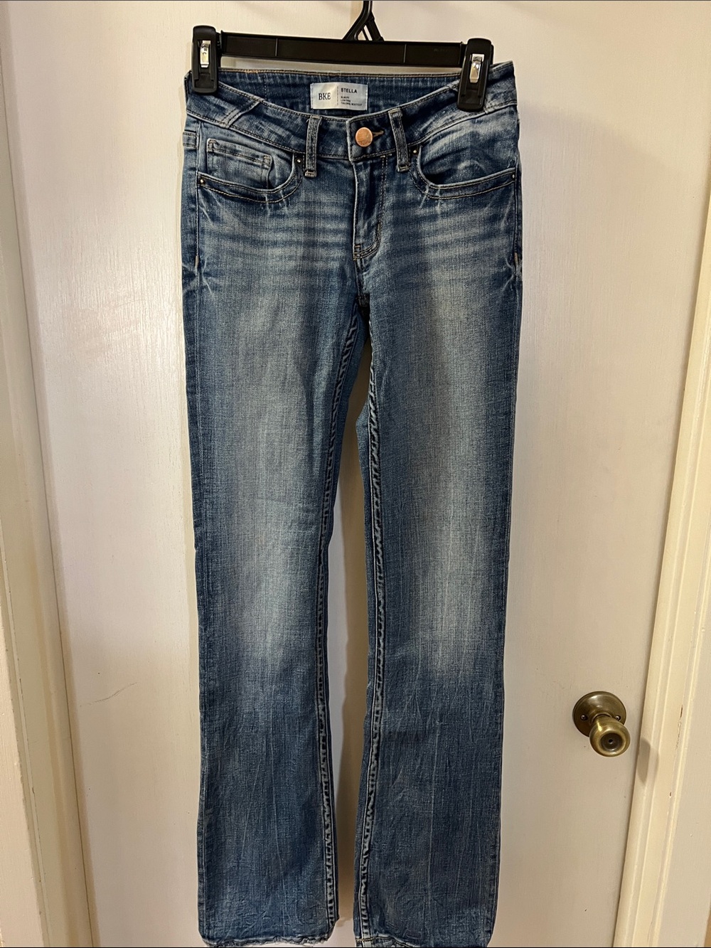 BKE Women's Light Wash Blue Bootcut Jeans